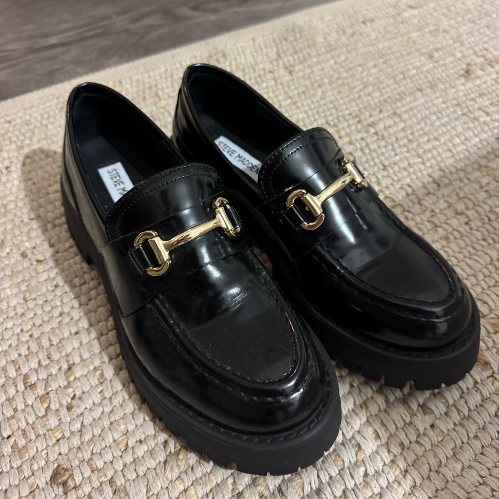 Steve Madden loafer